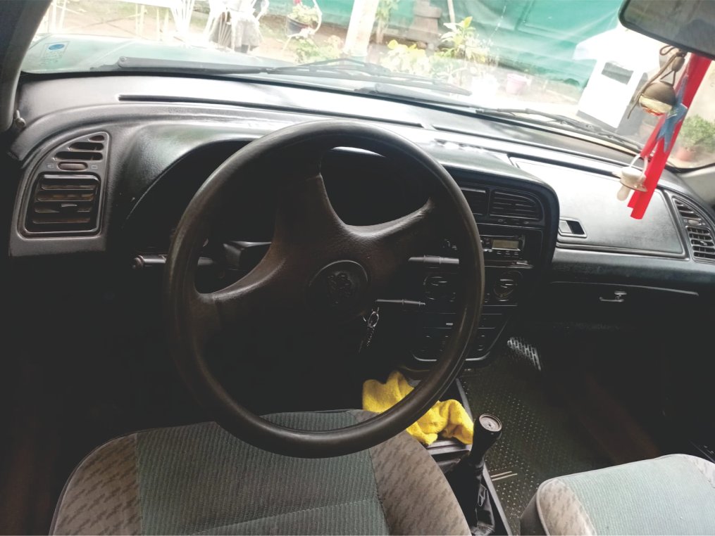 Peugeot 306 $ 5.000.000