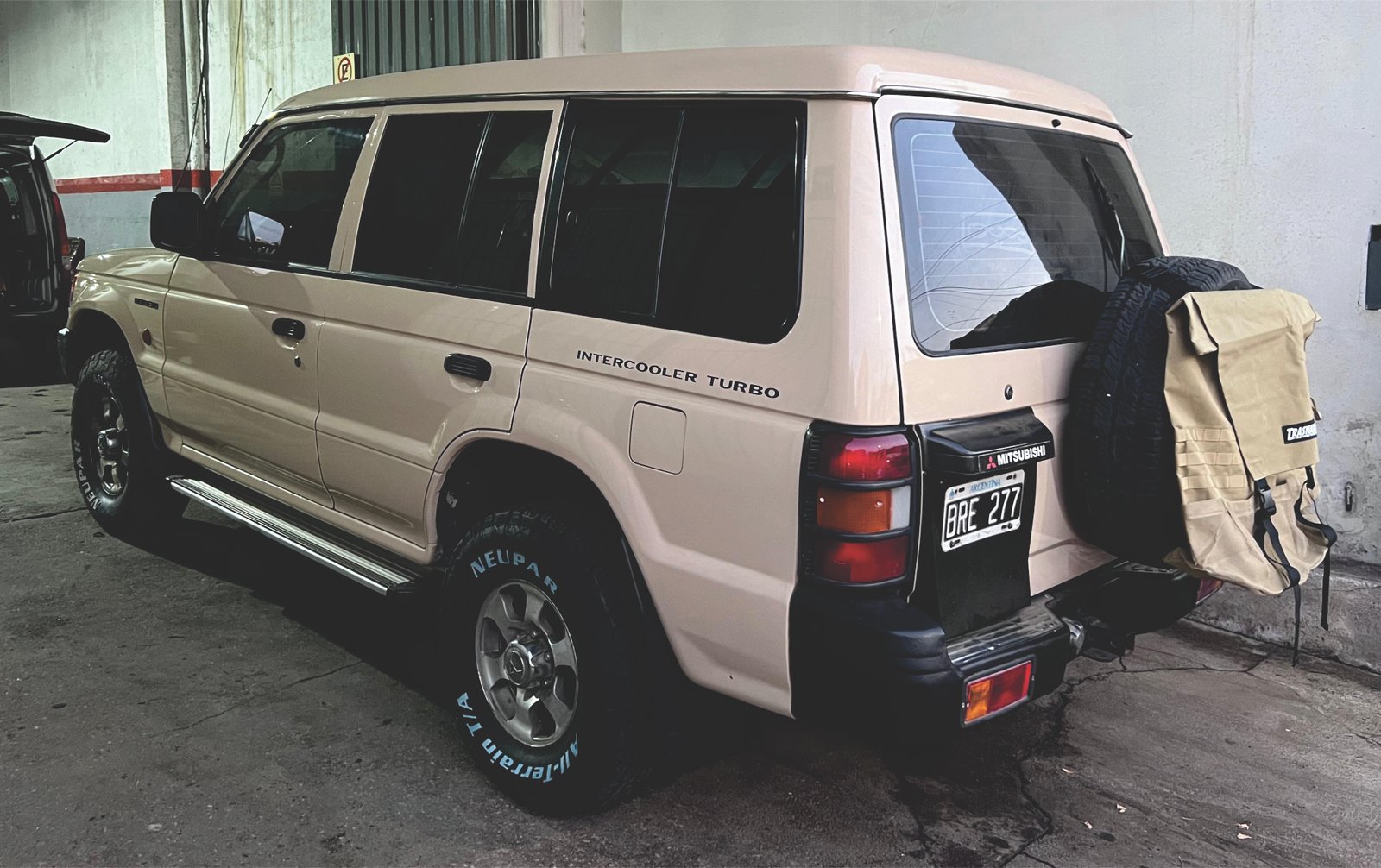 Mitsubishi Montero