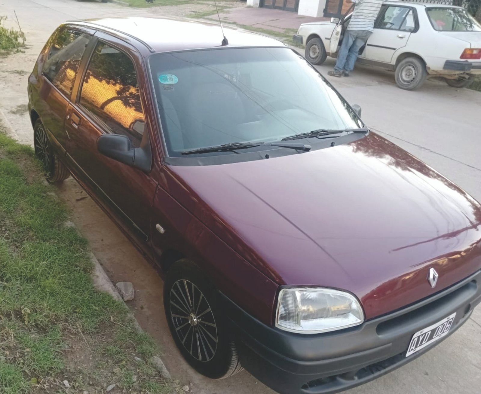 Renault Clio $ 4.500.000