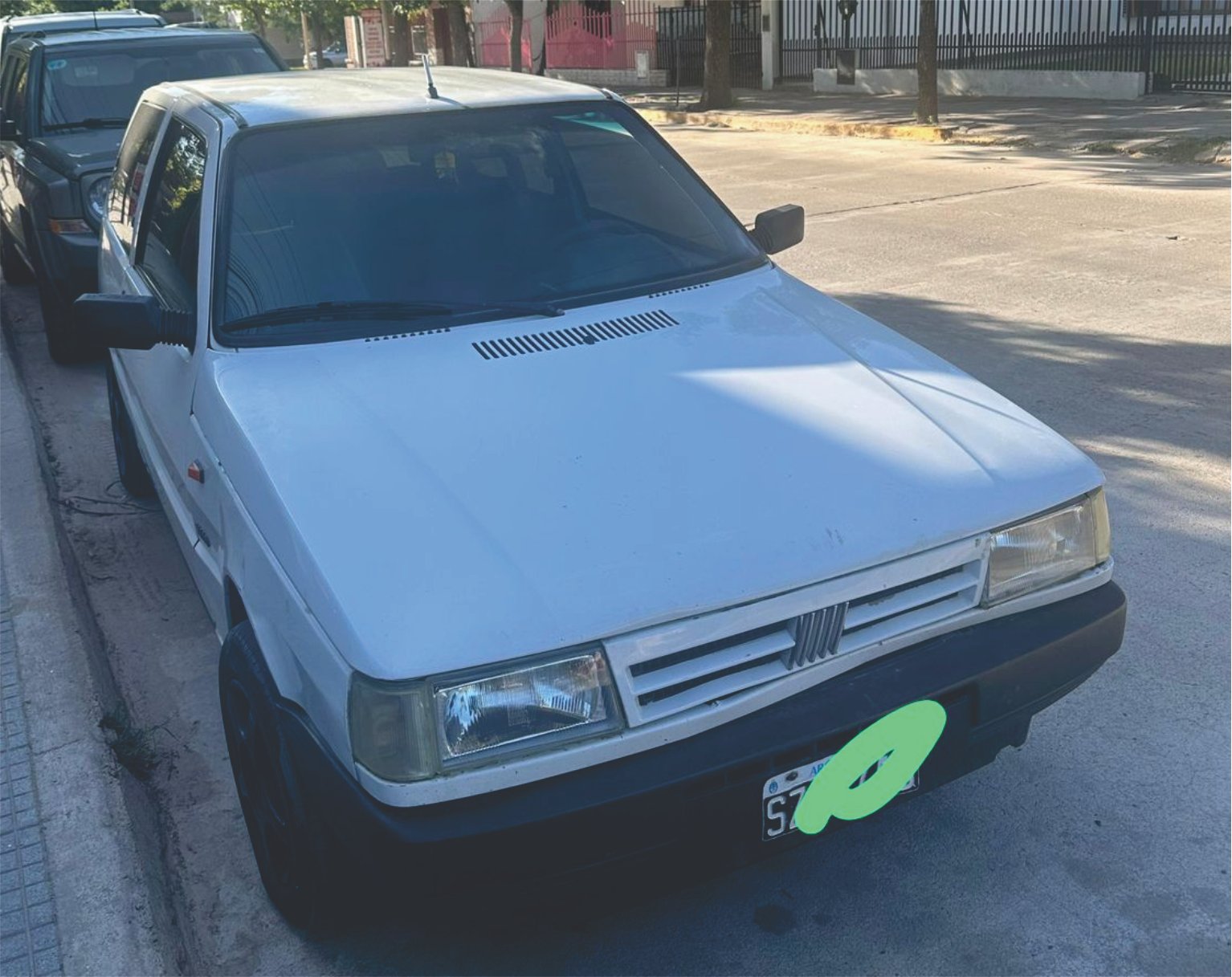 Fiat Uno $ 3 millones