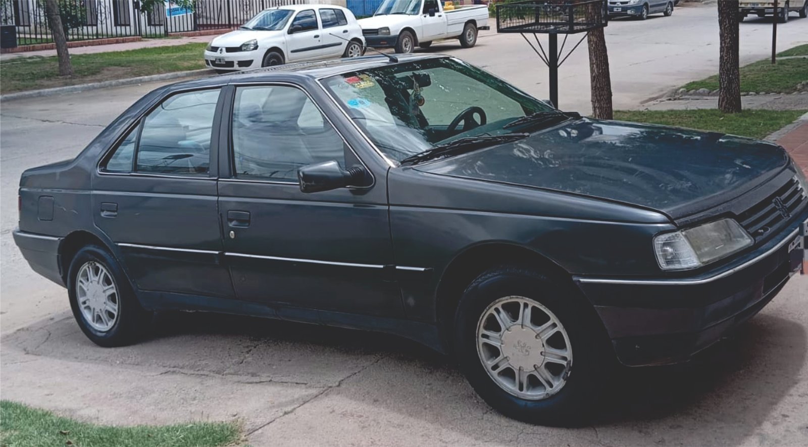 Peugeot 405 $ 4.500.000