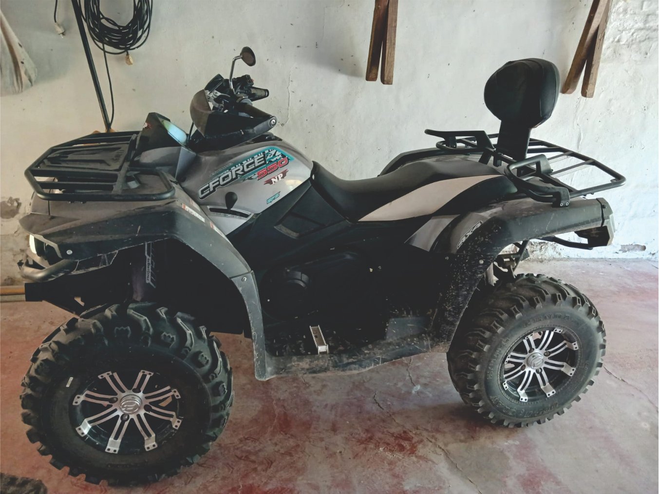 Cuatriciclo 7.500 dólares