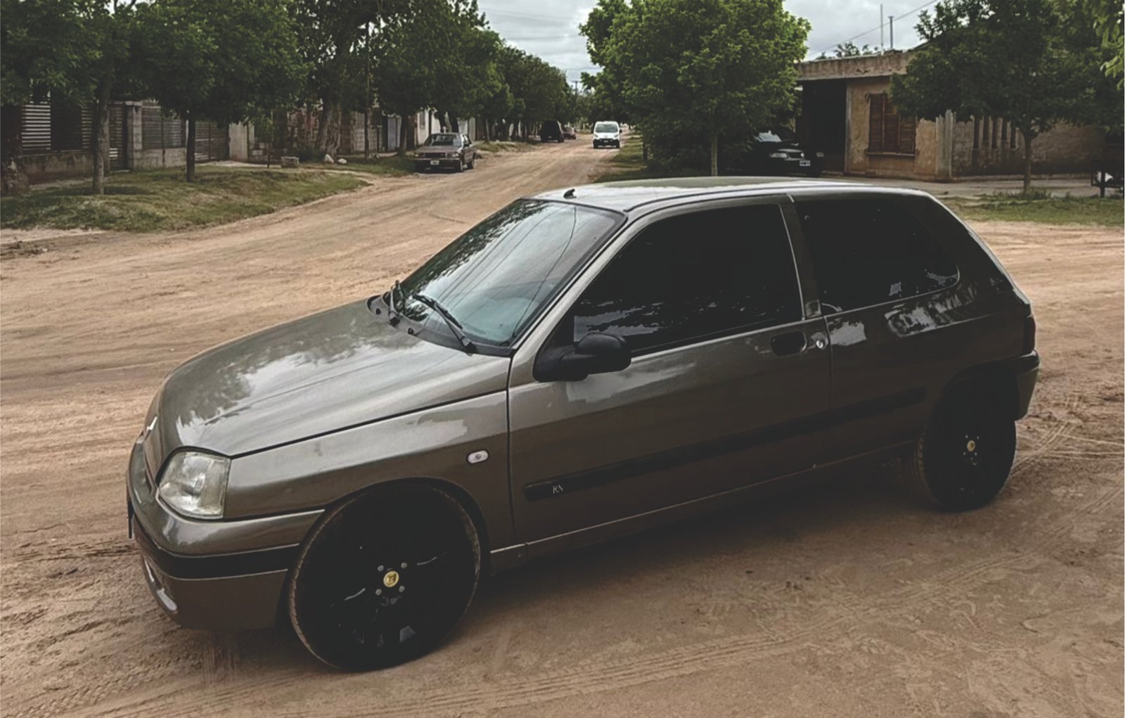 Renault Clio $ 5.500.000