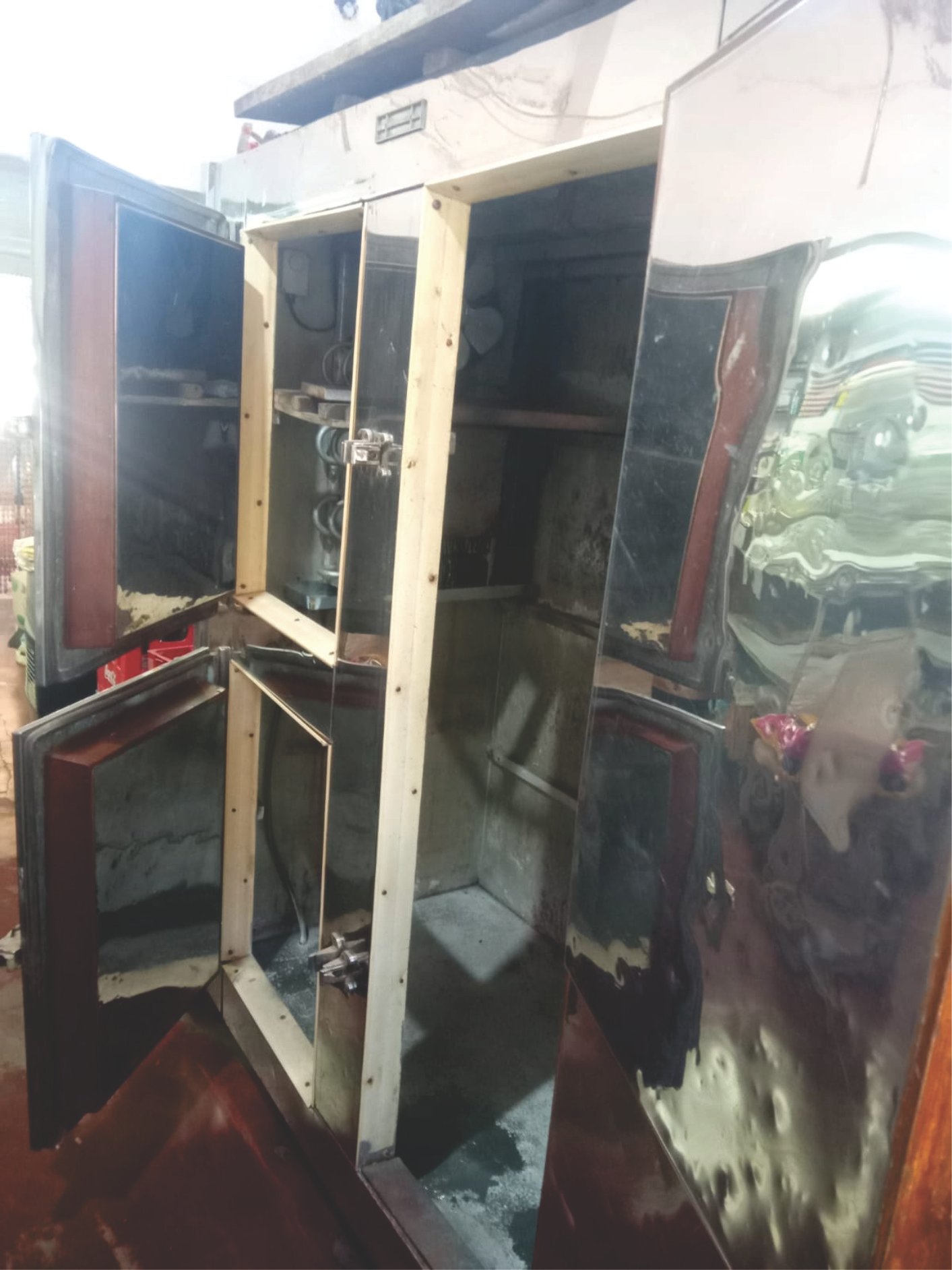 Heladera carnicera $ 2.400.000