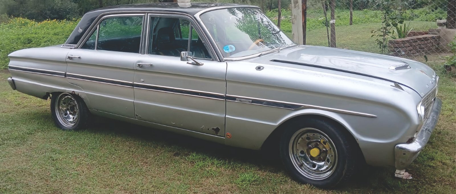 Ford Falcon $ 4.000.000