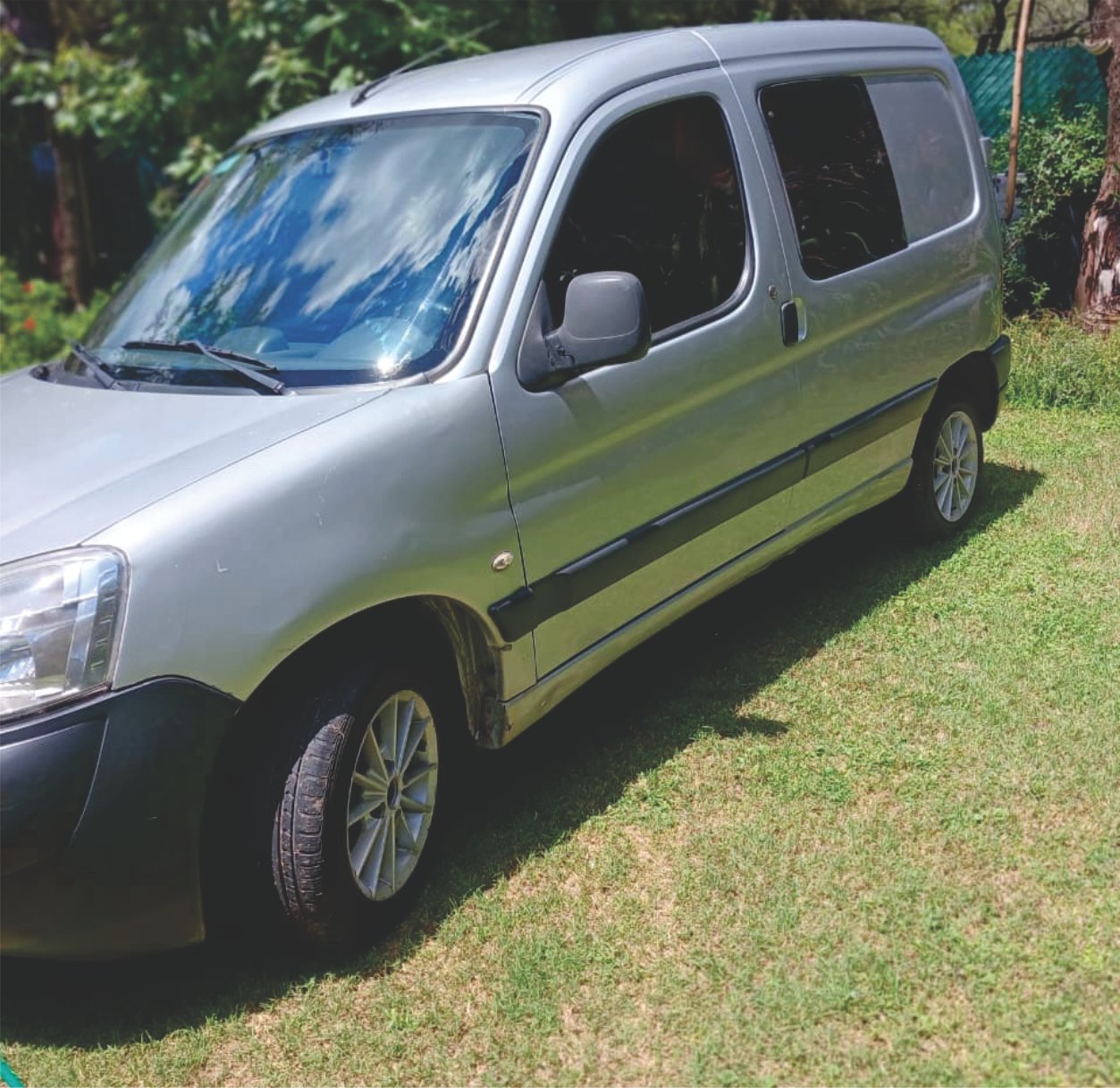 Peugeot Parthner $ 11.000.000