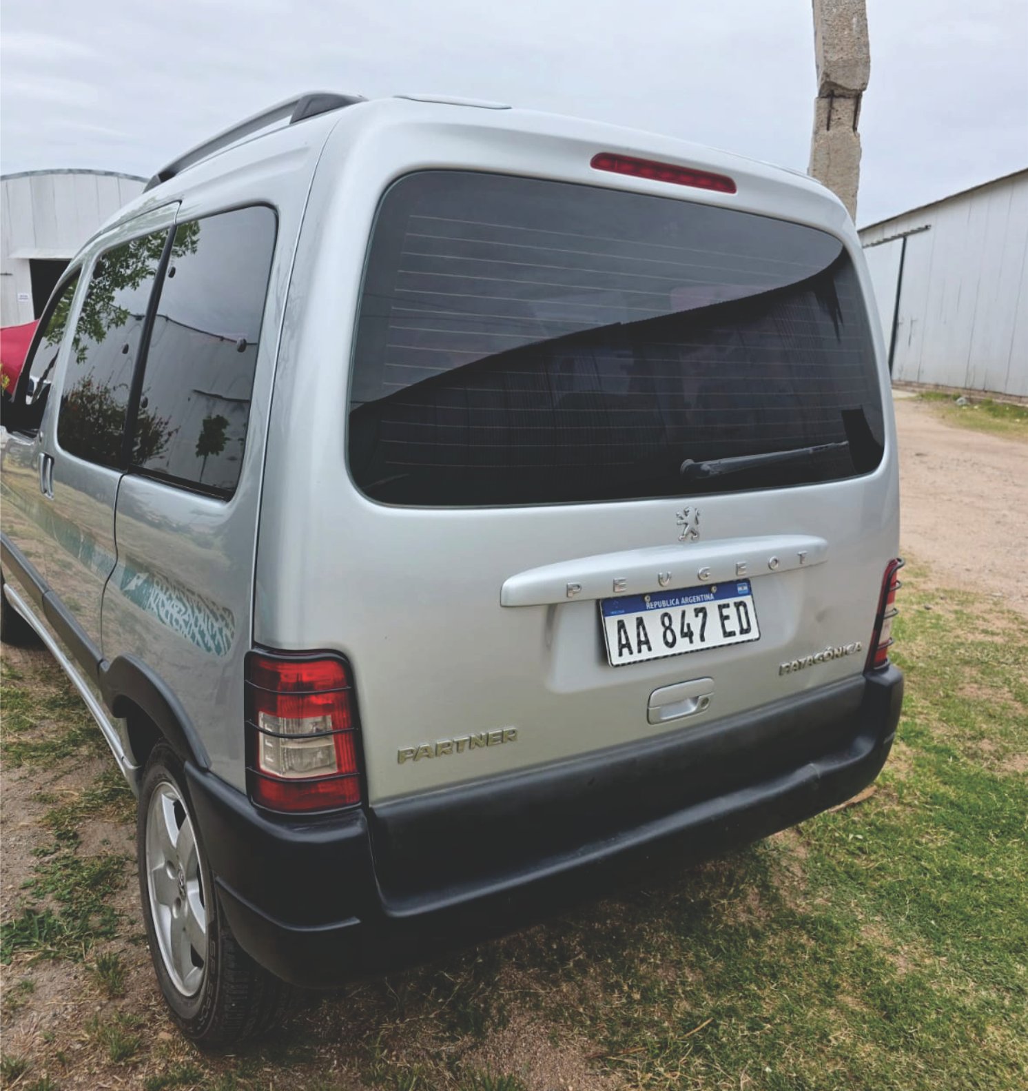 Peugeot Parthner $ 19.000.000