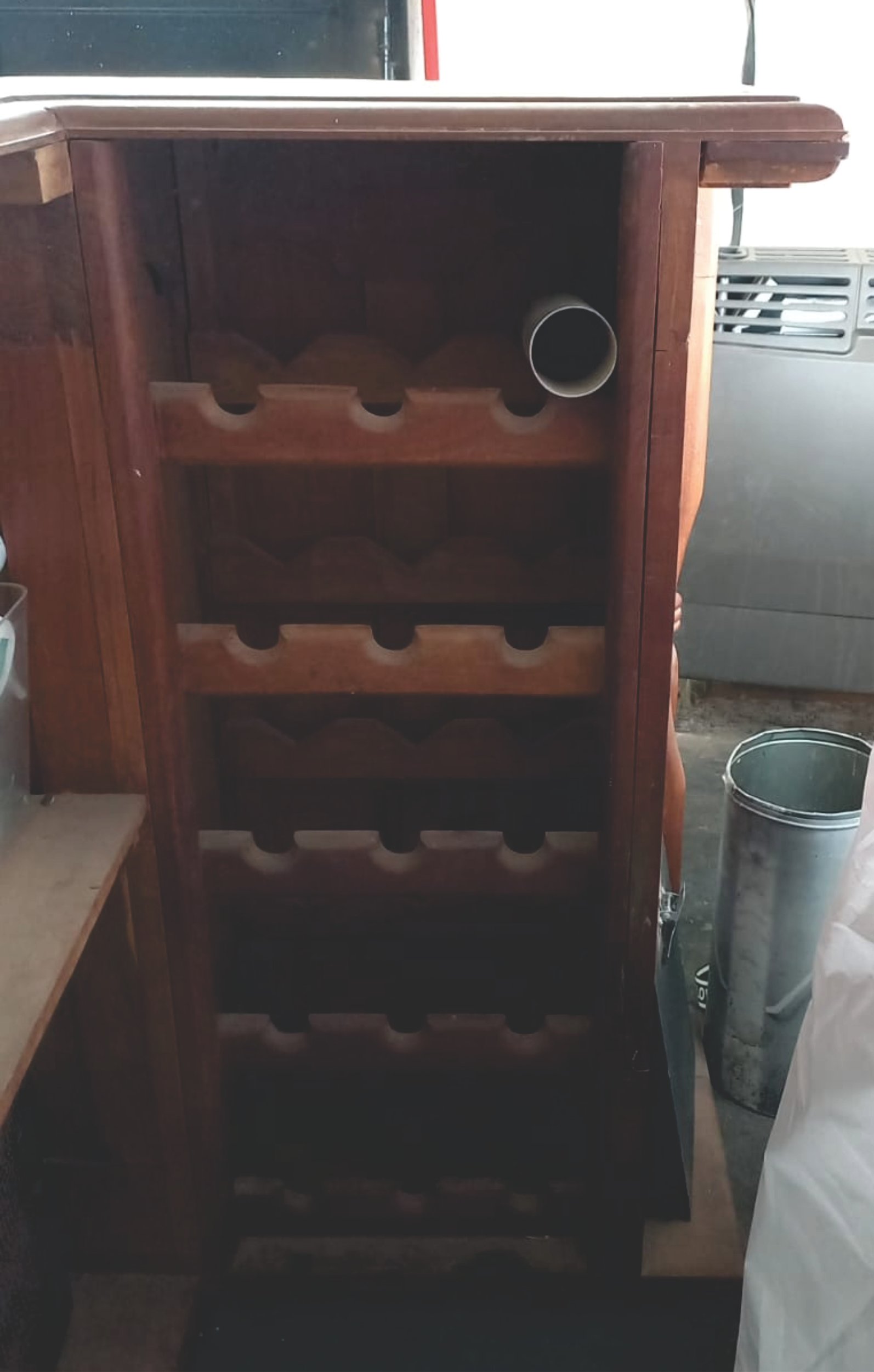 Mueble algarrobo $ 500 mil