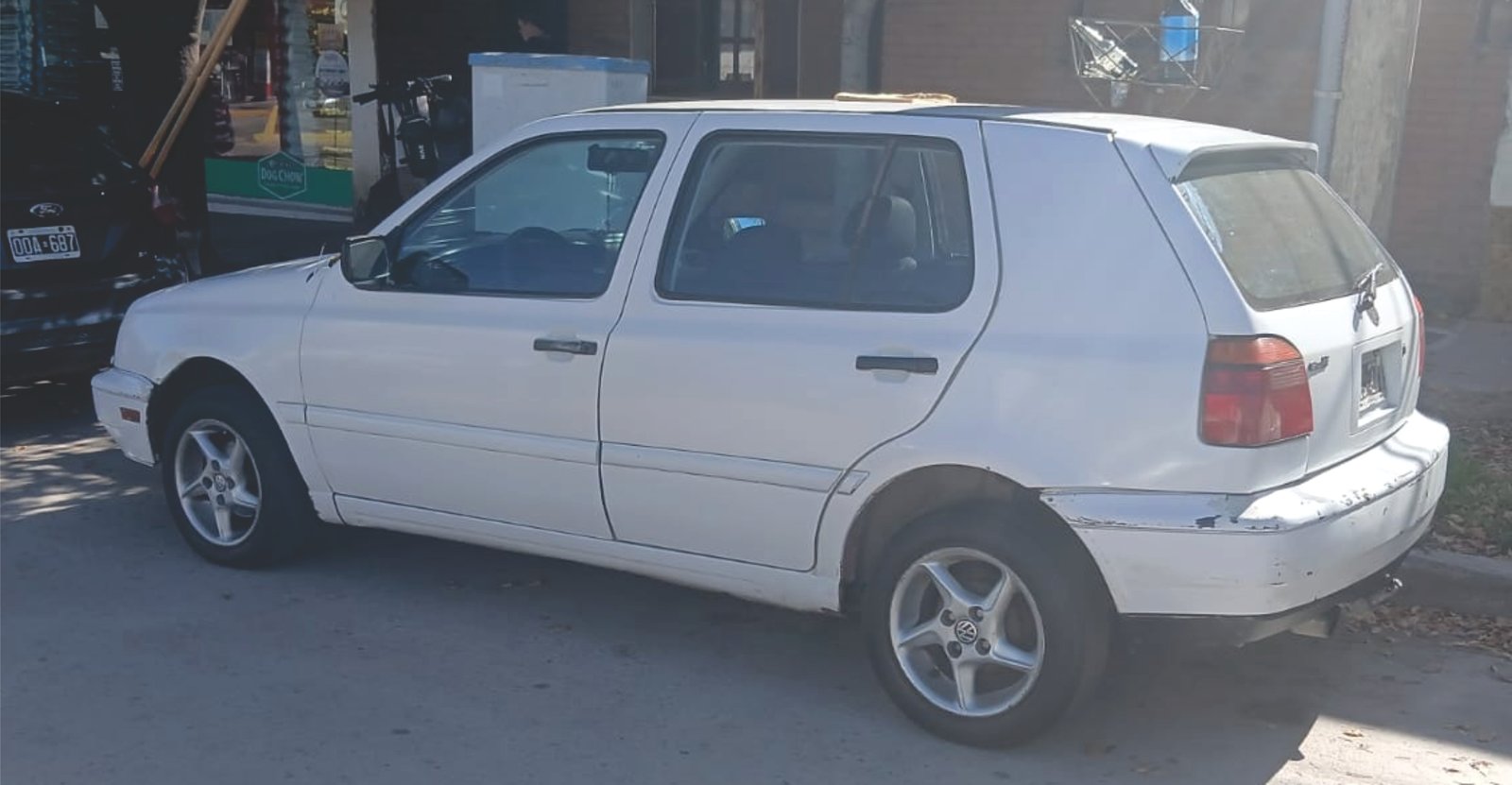 VW Gol $ 5.000.000