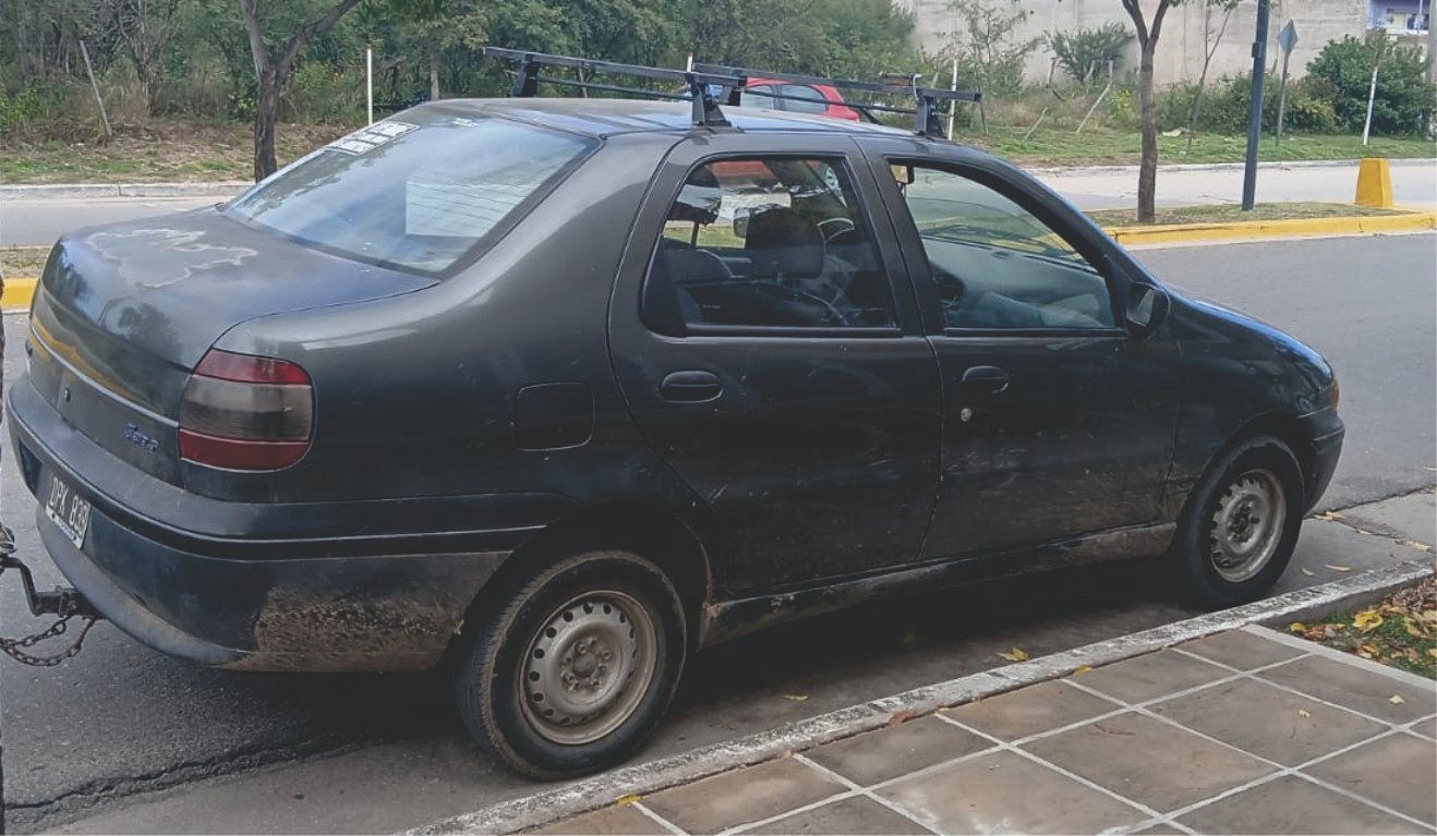 Fiat Siena $ 7.000.000