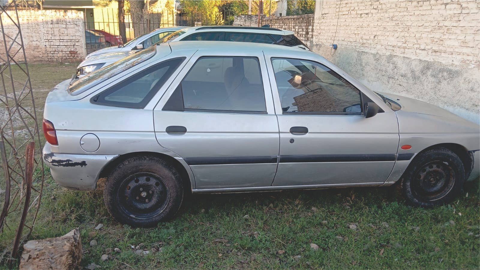 Ford Escort $ 2.800.000