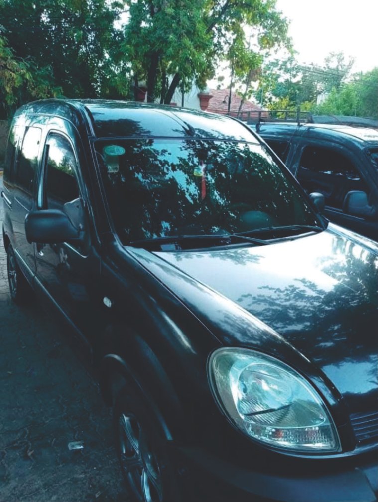 Renault Kangoo $ 10.000.000
