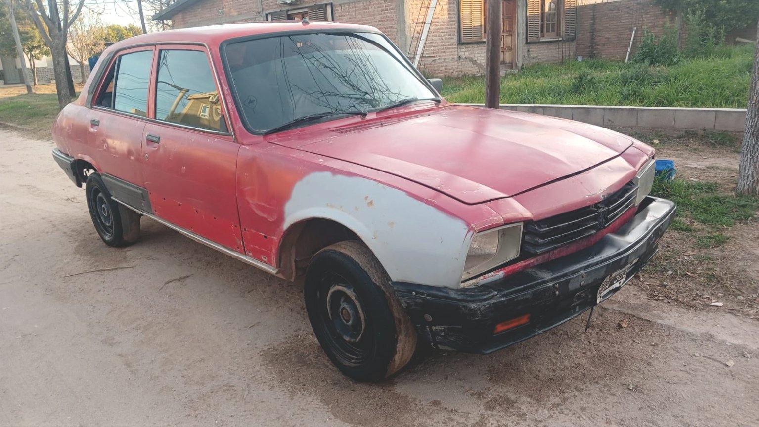 Peugeot 504 $ 2.000.000