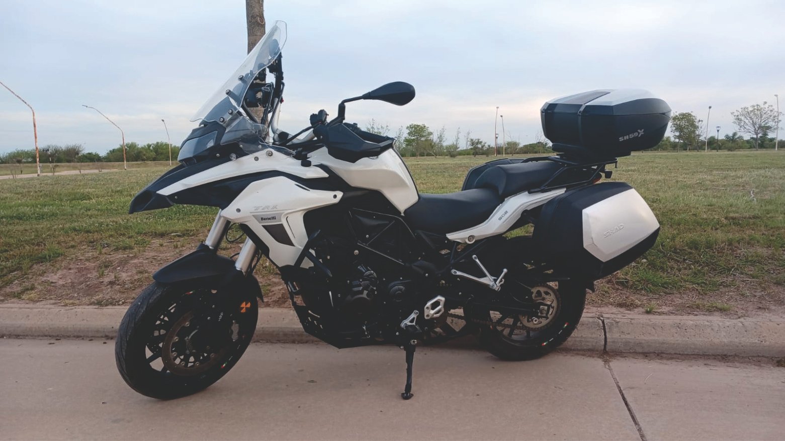 Benelli TRK 502  7.000 dólares