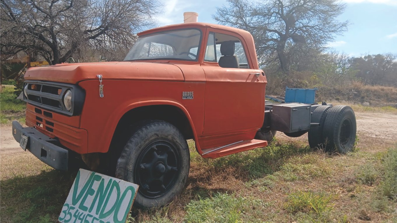 Camion Dodge $ 9.000.000