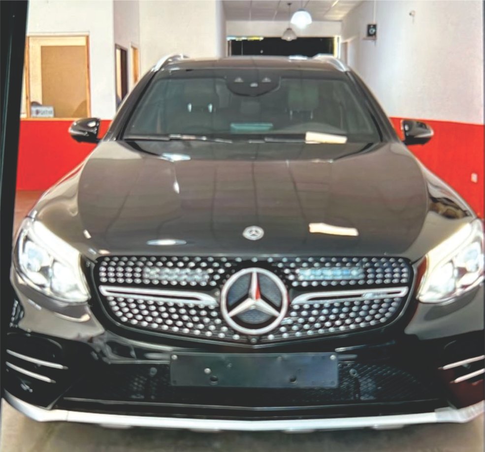 Mercedes Benz