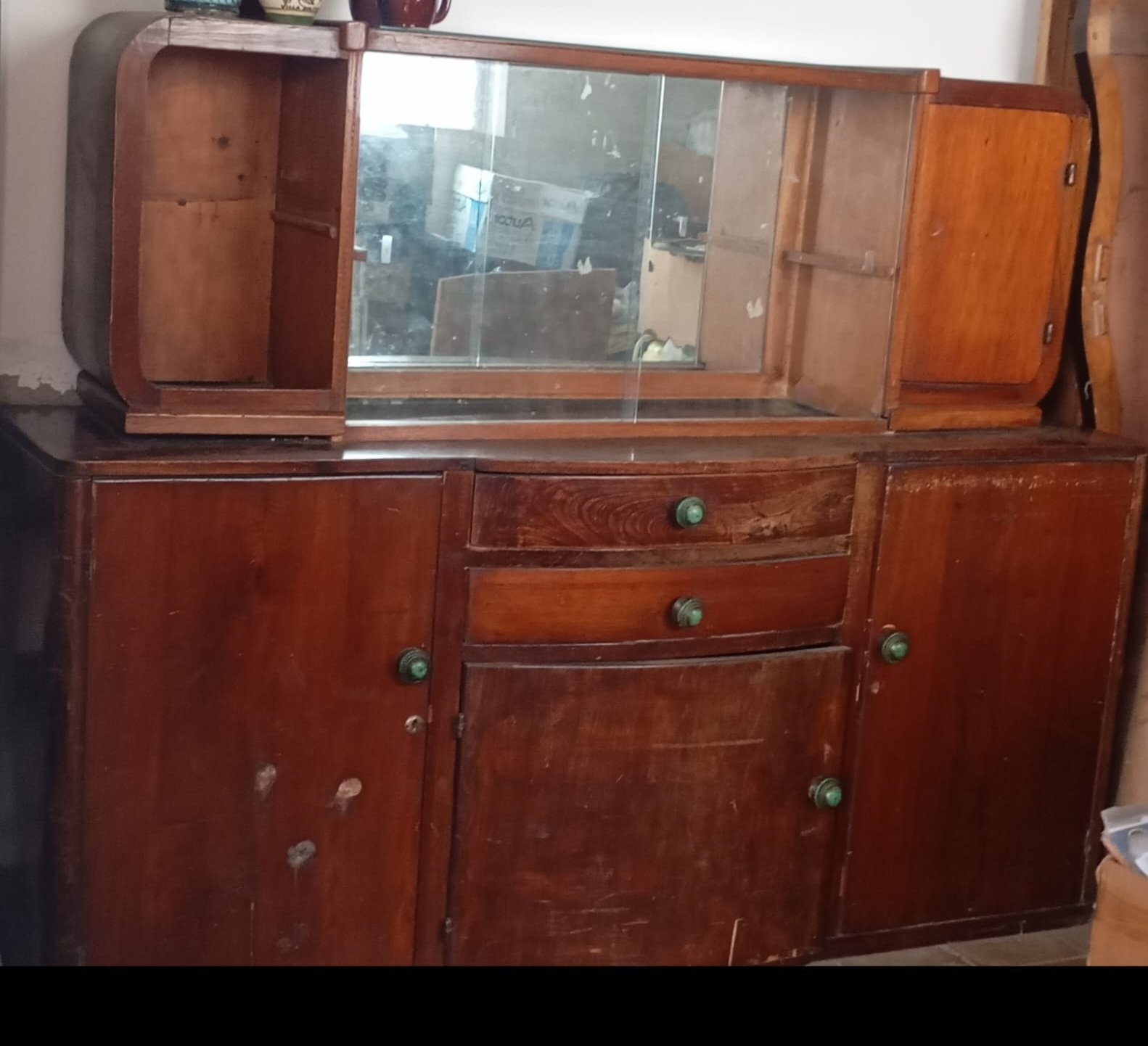 Aparador $ 100.000