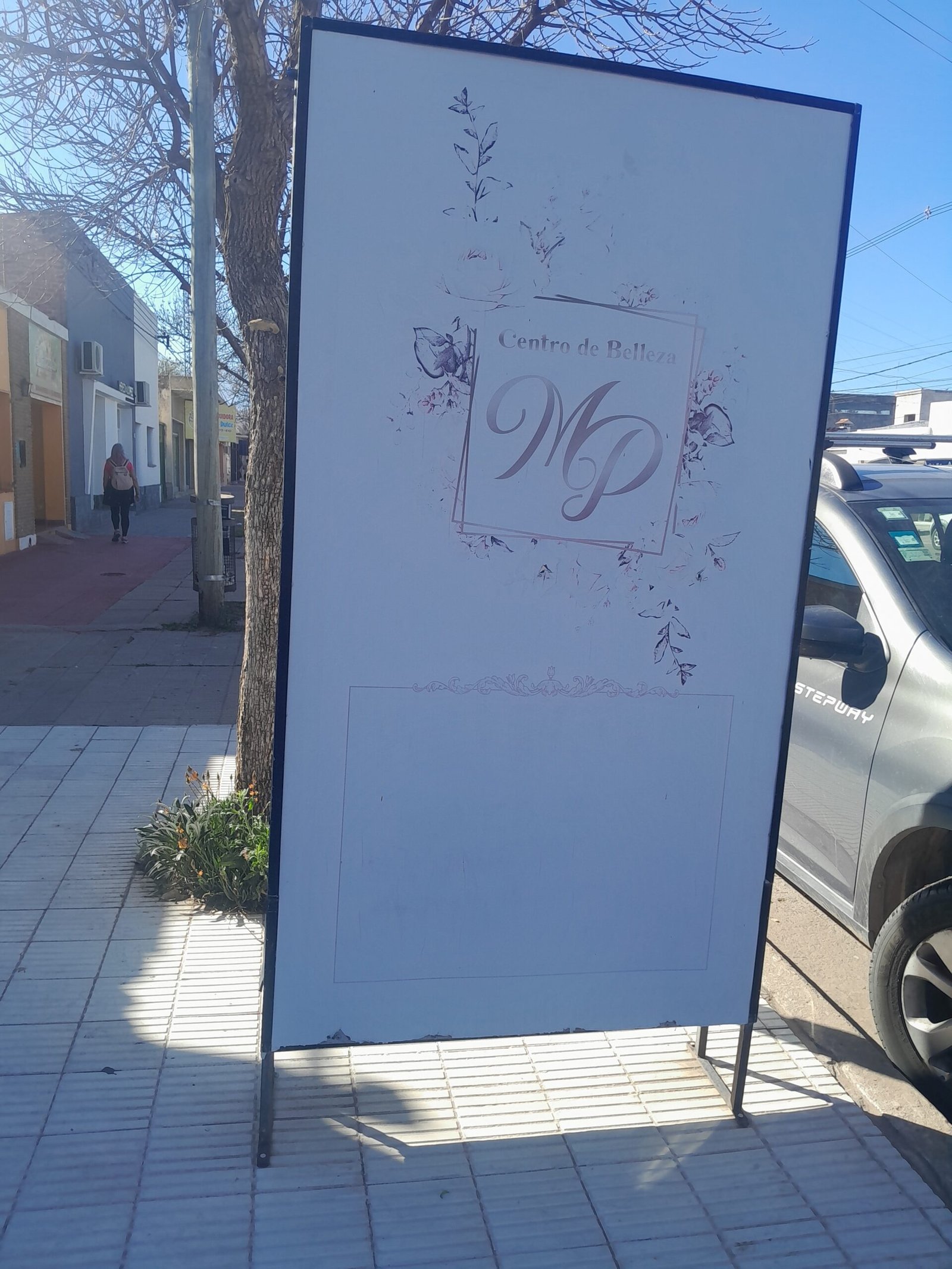 Cartel comercial
