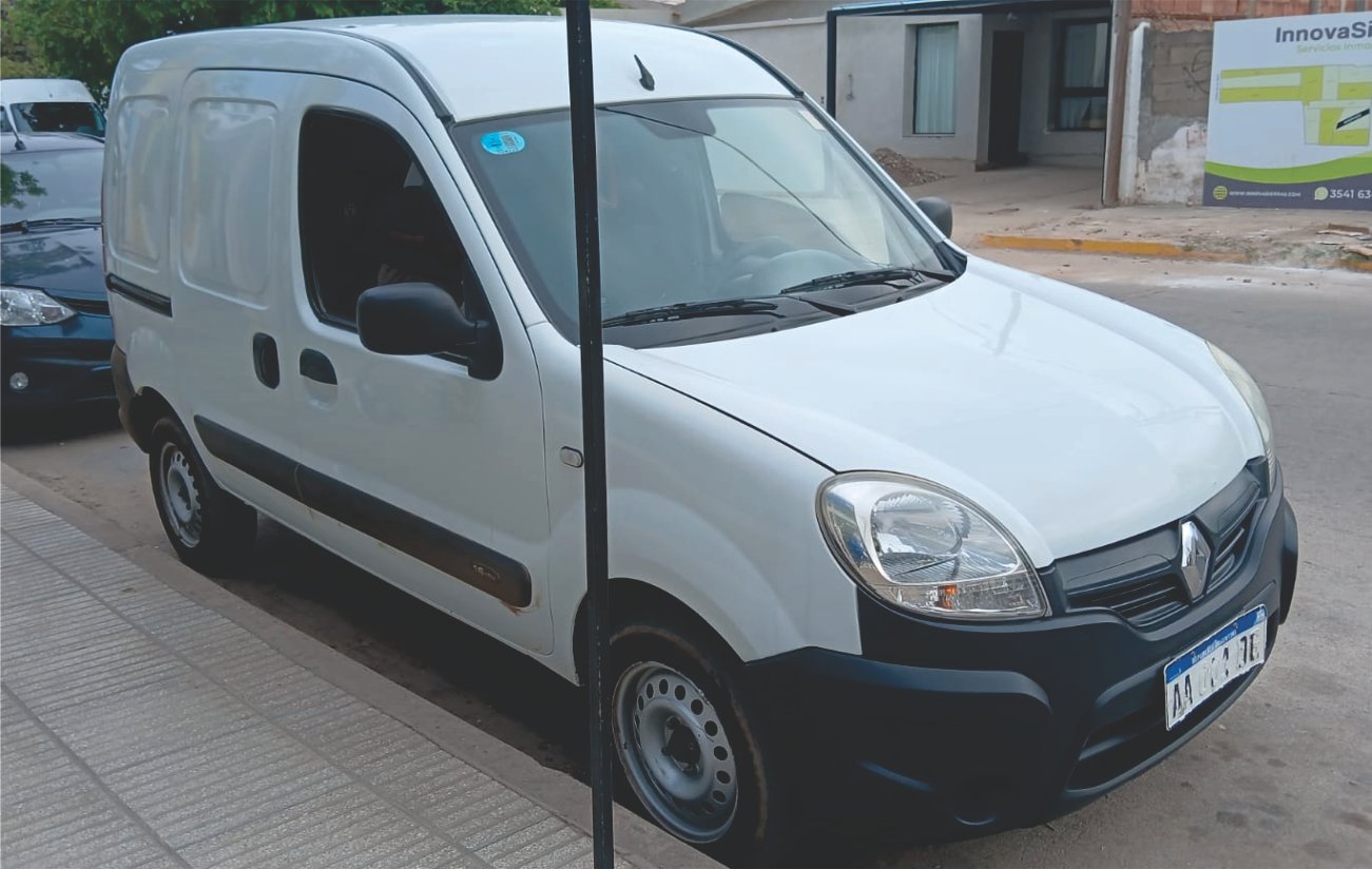 Renault Kangoo $ 13.000.000