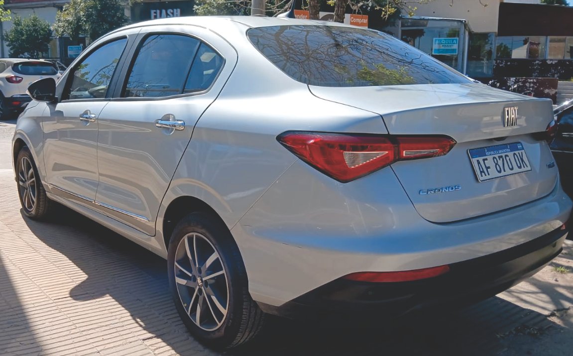 Fiat Cronos