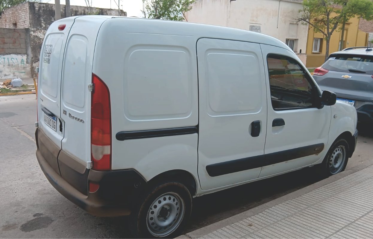 Renault Kangoo $ 13.000.000
