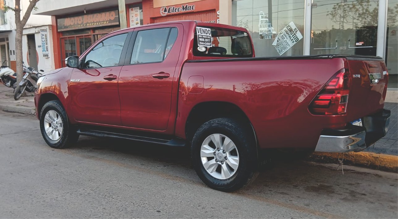Toyota Hilux $ 39.000.000