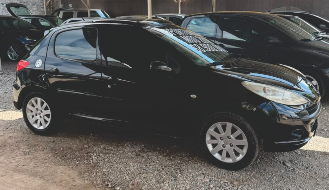 Peugeot 207 $ 8.900.000