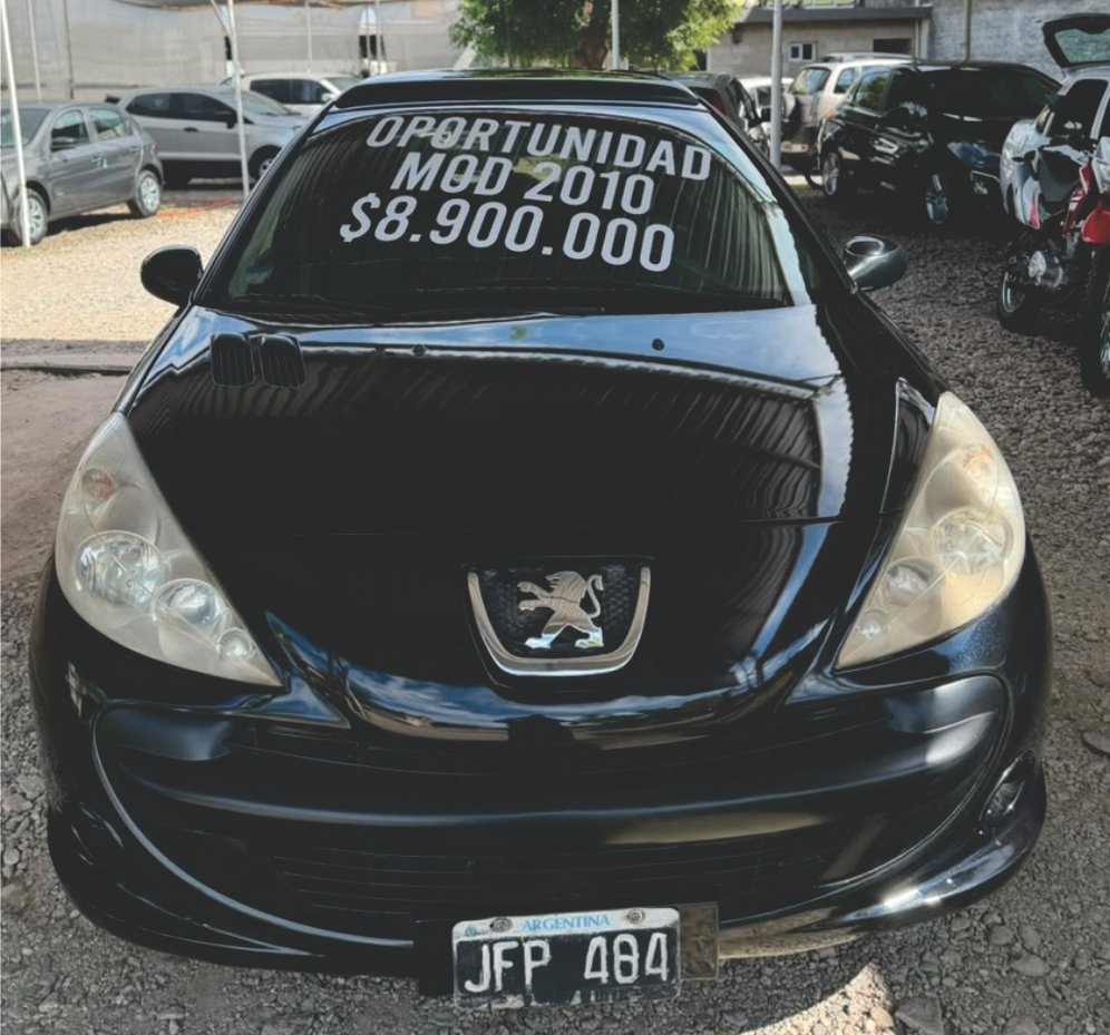 Peugeot 207 $ 8.900.000