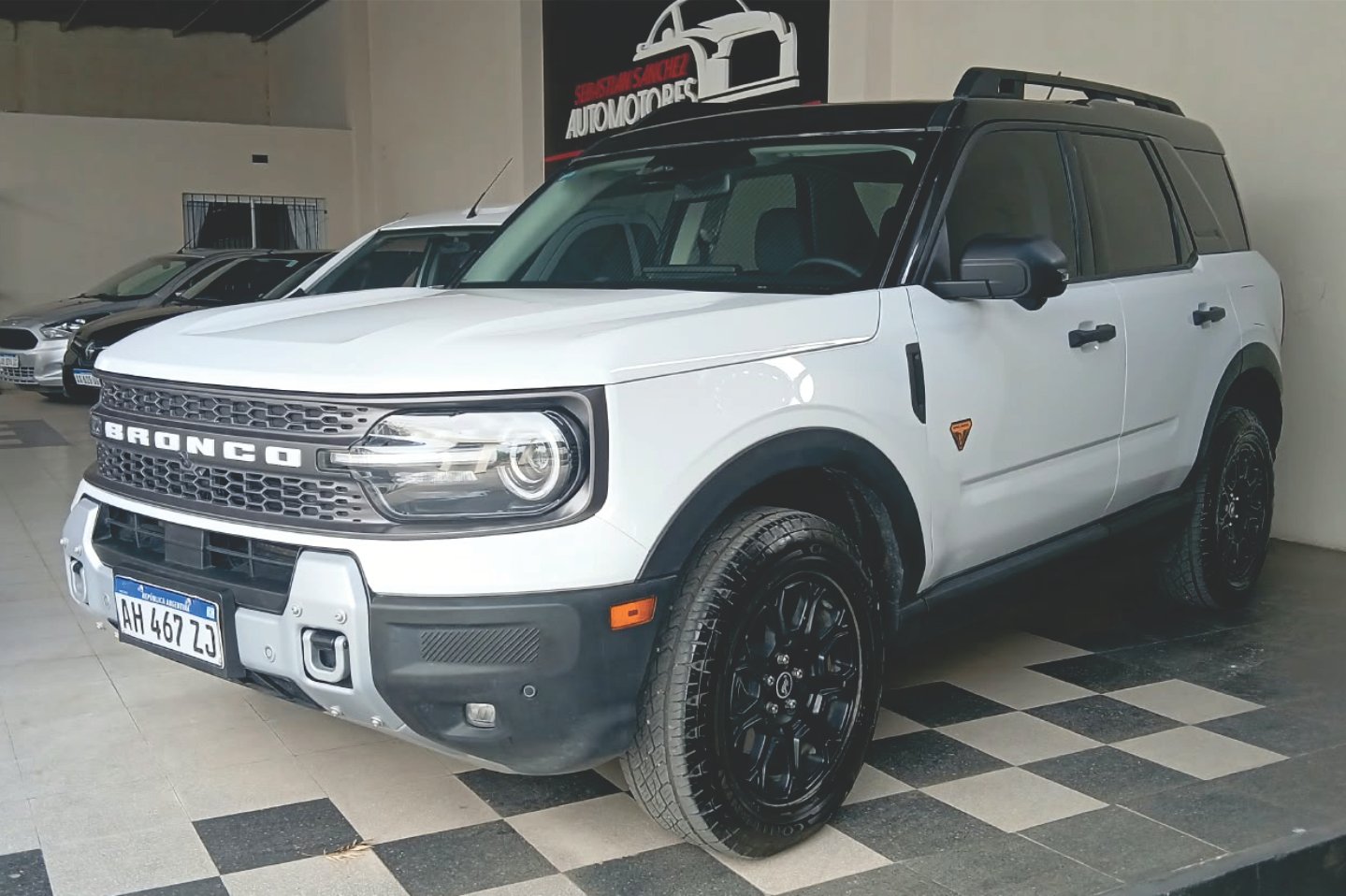 BRONCO
