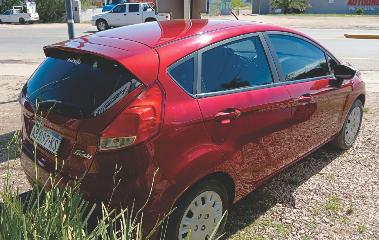 Ford Fiesta $ 18.500.000